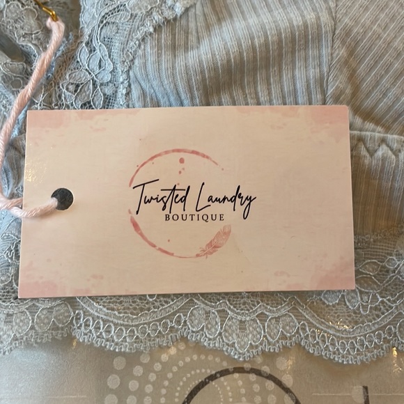 Light Sky Blue LACE BRALETTE IN light Blue - Picture 9 of 9